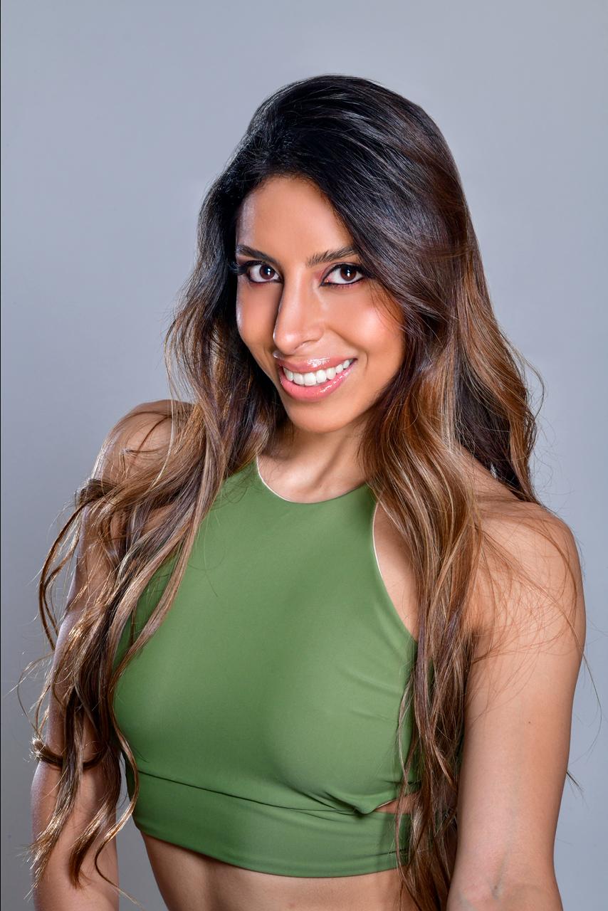 Directora · Bailarina profesional · Coach: Jaz Acevedo